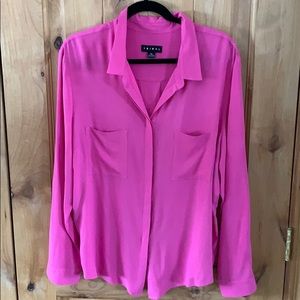 tribal Blouse Sz XXL fits more like XL